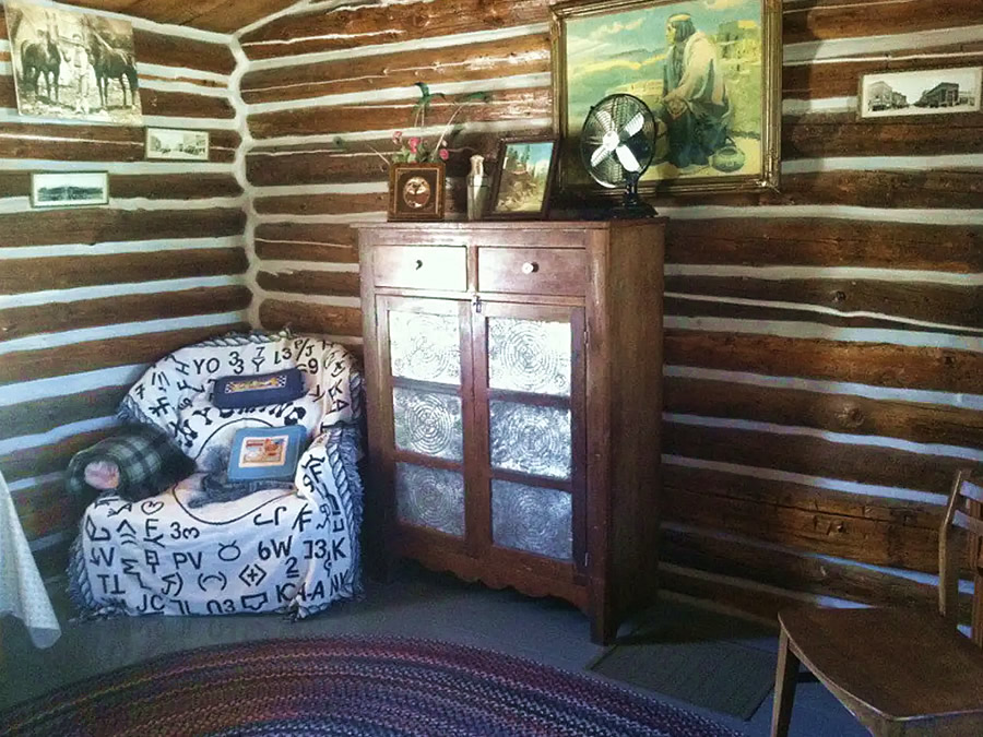 Gothberg Ranch Bunkhouse Lodging 4